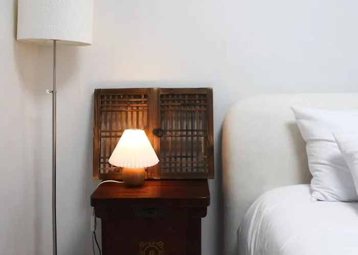 Premium Spacious House,hongik 1 Stop,hapjeong Station 3 Minutes On Foot,free Laundry And Drying,good For Family And Friends Gathering,3r4b,9 People Appartement *